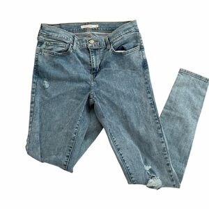 NWOT Levi’s 710 Super Skinny Jean